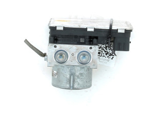 Блок АБС 31680104 Volvo XC90 2014 - года