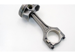 Píst PD65 Hyundai i30