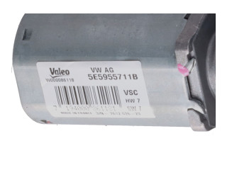 Моторчик заднего дворника 5E5955711B Audi Q3 F3