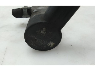 Топливная рампа 04l089b   Audi A3 S3 8V  