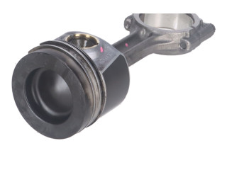 Шатун  04L105401A    Volkswagen Transporter - Caravelle T6  