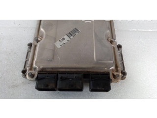 Блок управления двигателем ECU 0281010816   Peugeot Expert