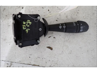 Ручка стеклоочистителей 8201168013 Renault Clio IV