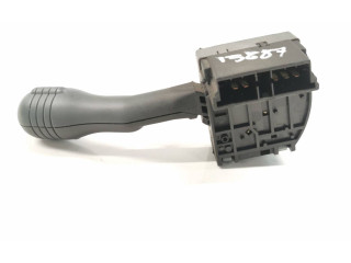 Ручка стеклоочистителей Renault Twingo I