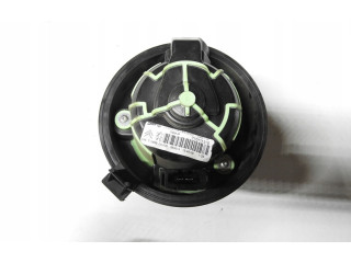 Вентилятор печки    20CA36, CITROENC4B72015R   Citroen DS4