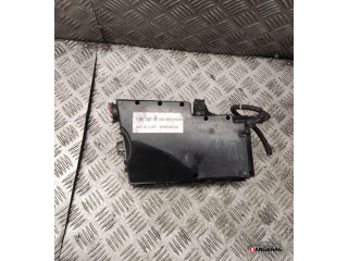 Pojistková skříňka 3m5t14a142ab Volvo S40 2004