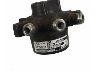 Топливная рампа 8200057345, 8200584032   Renault Clio II  