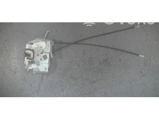 Zámek zadních dveří 82302M68K01000 Suzuki Alto 2013