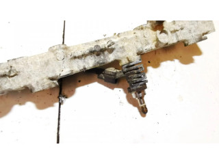 Vstřikovací lišta 2325031020   Lexus IS 220D-250-350  pro benzínový motor 2.5  