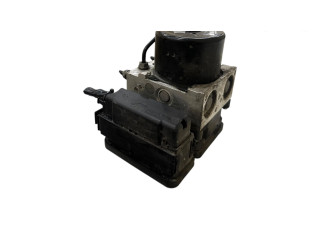 Блок АБС 1K0614517CB, 1K0907379AT Skoda Octavia Mk2 (1Z) 2004 - 2013 года