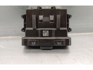 Блок комфорта 284Y66LA2A, F005V03265 Dacia Duster II