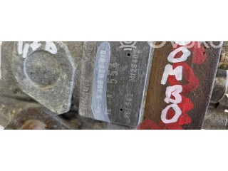 Топливный насос       Opel Combo C  2001 - 2011 года   