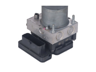 Блок АБС 6C0907379R Skoda Fabia Mk3 (NJ) 2015 - 2021 года