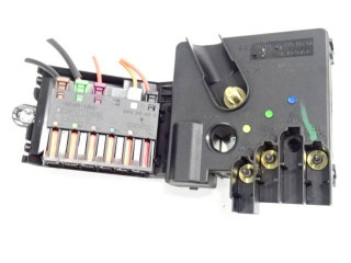 Pojistková skříňka 2119820402, 00H60 Mercedes-Benz CLS C219 2008