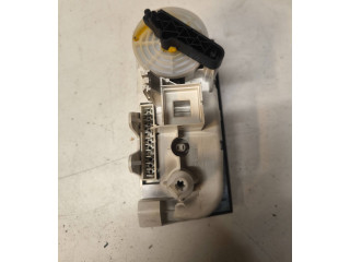 Блок управления климат-контролем 13191563 Opel Meriva A