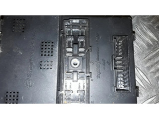 Блок предохранителей 8232021041, 97RA010045   SsangYong Rodius    