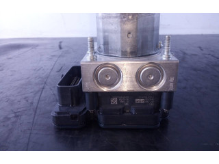 Jednotka ABS A0004310600, 269593 Mercedes-Benz GLA W156 2015