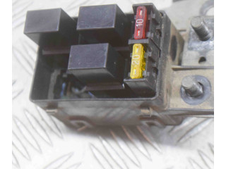   Pojistková skříňka    Dodge Stealth 1994