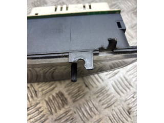 Přístrojová deska Audi A6 S6 C4 4A 1986 88311219, 88311178