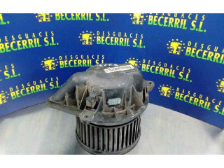 Вентилятор печки Renault Trafic I