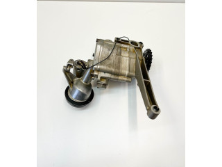 Масляный насос  M 120.983 A1201810140, A1201810120  Mercedes-Benz SL R129 