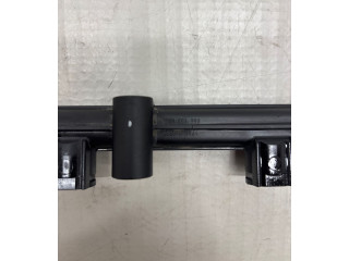 Топливная рампа 06K133681E   Skoda Kodiaq  