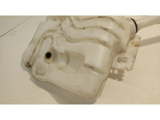 Бачок оконной жидкости    