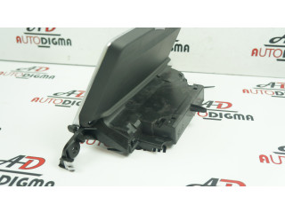 Дисплей    9810032680   Peugeot 5008