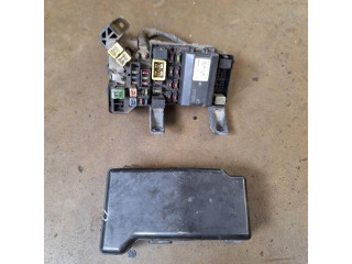 Pojistková skříňka MR515657, G8C208MC Mitsubishi Pajero 2000