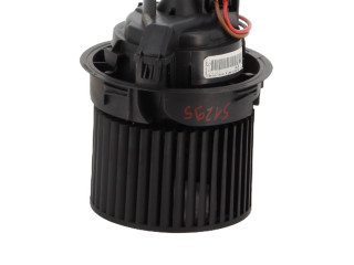 Вентилятор печки    272107379R   Dacia Sandero