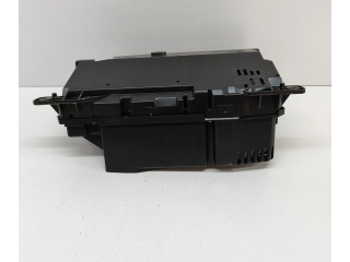 Дисплей 32374629 Volvo XC60