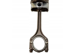  Поршень с шатуном  1831R0, MPI  Skoda Fabia Mk3 (NJ)  