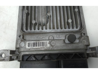 Блок управления двигателя R0414A011A Jeep Compass