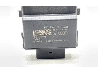 Блок управления 8W0906121B   Audi A5