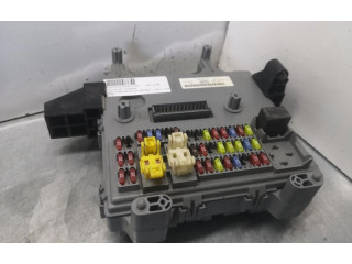 Блок предохранителей 56009987, 56009987   Jeep Cherokee III KJ    