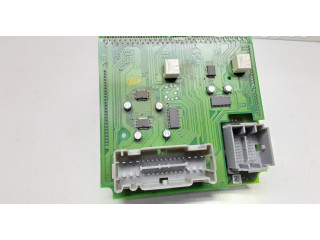 Блок предохранителей 30765148, 28024617   Volvo XC90    