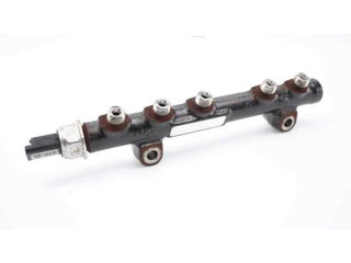 Топливная рампа    Volvo V50  