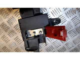 Узел подключения плюсовых проводов