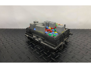 Блок предохранителей  15115618   Chevrolet Silverado    