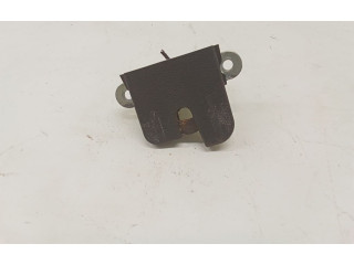 Замок багажника 5K0827505A    Volkswagen Golf VI 2008 - 2013 года