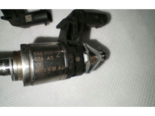 Топливная рампа 04E906036AT, 04C133320G   Skoda Fabia Mk3 (NJ)  