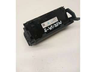 Дисплей    13277072, 565412769   Opel Meriva B