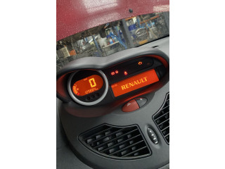 Панель приборов 8201196169 Renault Twingo II