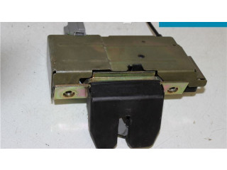 Замок багажника 31253053 Volvo XC90 2007 - 2014 года