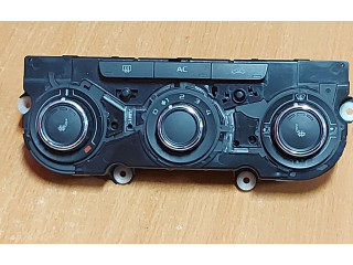 Блок управления климат-контролем 3T0820047AH   Skoda Yeti (5L)