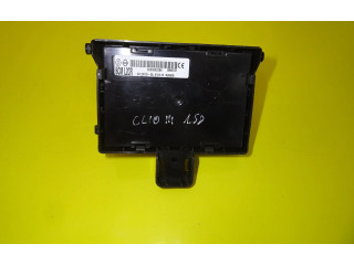Модуль управления BSM 8200652285, BCML2CR   Renault Clio III    