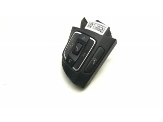 Кнопки рулевого колеса