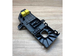   Pojistková skříňka 24443147, 460023260   Opel Vectra C 2002