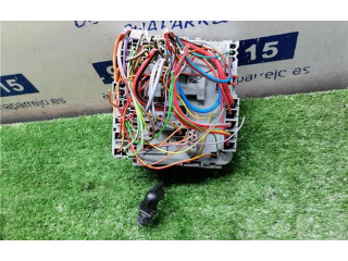 Блок предохранителей 51867698, 51867698 Opel Combo D