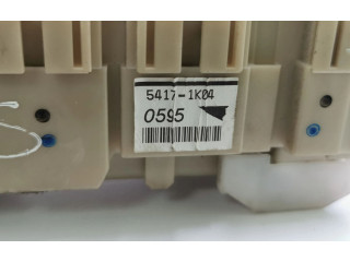 Pojistková skříňka 8273005680, 291712B29 Toyota Avensis T270 2012